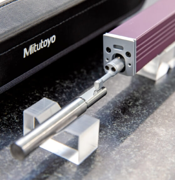 表面粗さ測定器